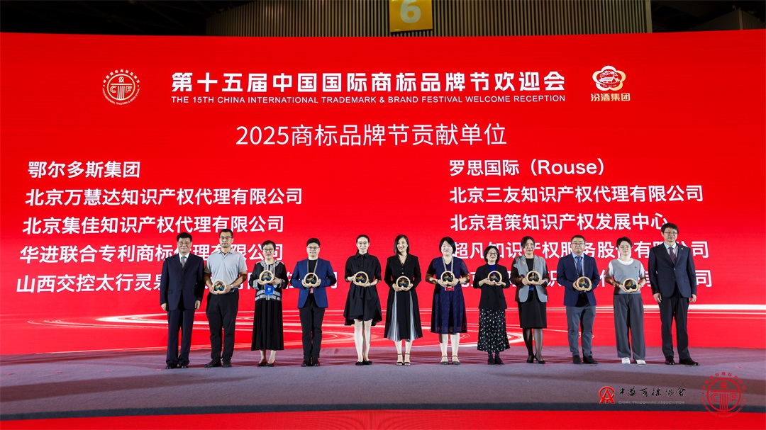 32045046.jpg 32045046.jpg